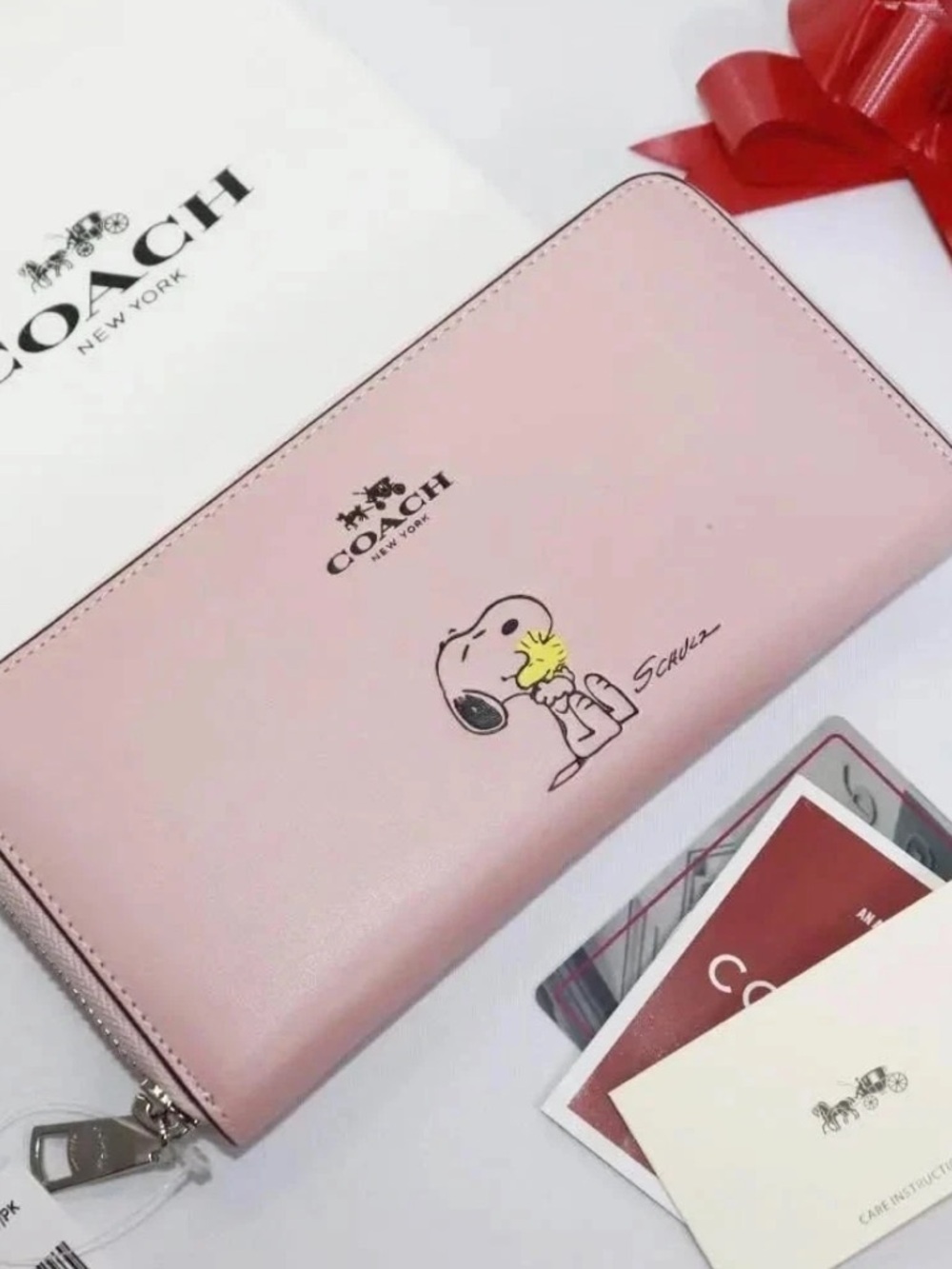 COACH x PEANUTS Long Wallet Snoopy Woodstock Leather Zip Pink New Label